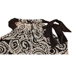 The Limited, NWOT, Sleeveless Top, Black, White, Gorgeous, Medium